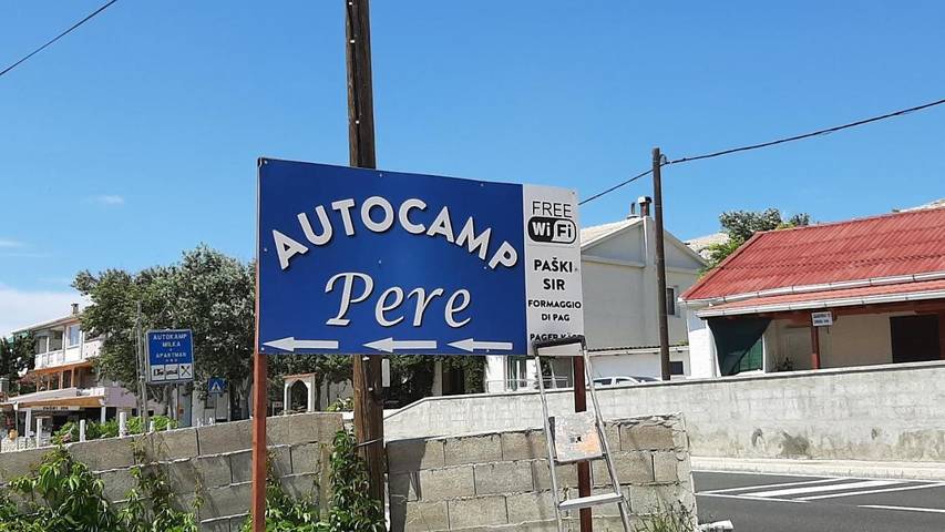 Camping per 4 persone, con Giardino e Panorama a Pag