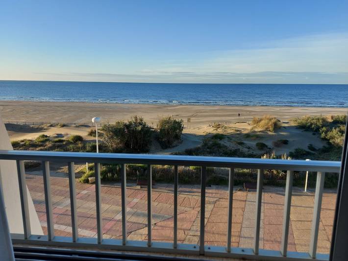 Appartement entier, Appartement 'Appartement Face À La Mer' avec vue sur mer et terrasse privée in Le Couchant, La Grande-Motte