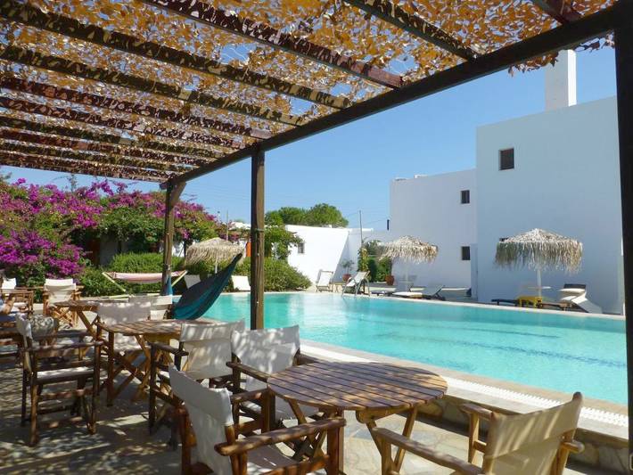 Hôtel pour 4 personnes, avec Balcon et Terrasse ainsi que Jardin et Piscine