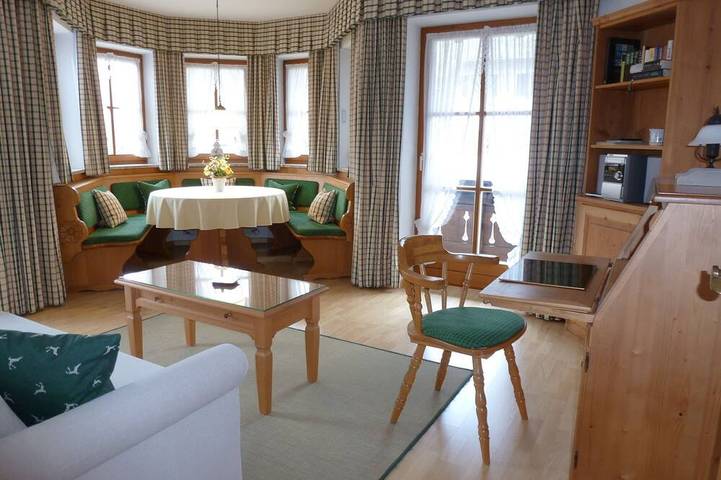 Ferienwohnung für 2 Personen, mit Garten und Balkon in Bayerisch Gmain - 4