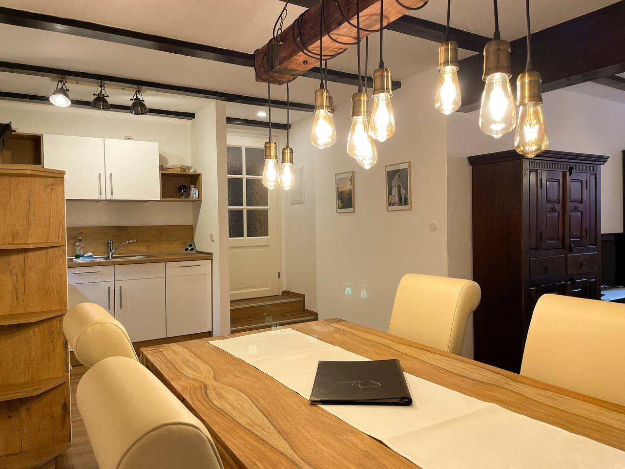 Ganze Ferienwohnung, Apartment (No12) mit zwei Schlafzimmern und Wohnküche in Quedlinburg, Harzvorland