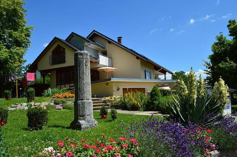 Ganze Ferienwohnung, Ferienwohnungen Seestern - Ferienwohnung "Funkturm", 55qm, 1 Schlafzimmer, max. 2 Personen in Radolfzell, Radolfzell am Bodensee