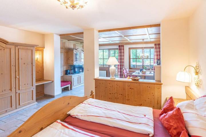 Ferienwohnung für 2 Personen, mit Balkon in Bad Oberdorf - 3