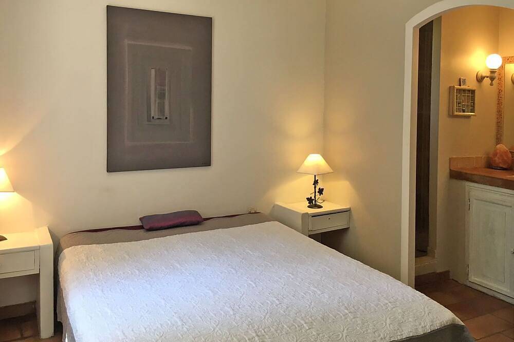 Wunderschönes Anwesen in der Provence mit Blick auf Ste Victoire in Trets, Aix-en-Provence und Umgebung