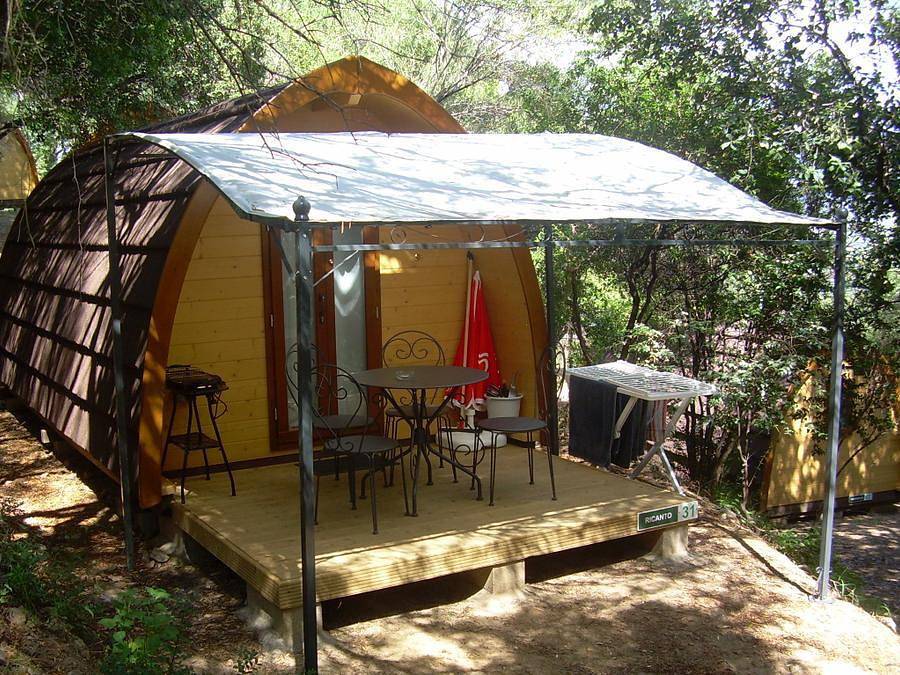 Flower Camping Torraccia - Chalet 2 personnes - Chalet Insolite 19m² (1ch - 2 pers) - sans sanitaire + Clim (M/D) in Cargèse, Parc naturel régional de Corse