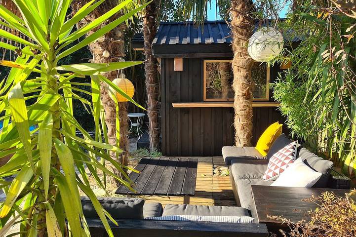 Casa de huéspuedes para 2 personas, con jardín y jacuzzi en Toulouse