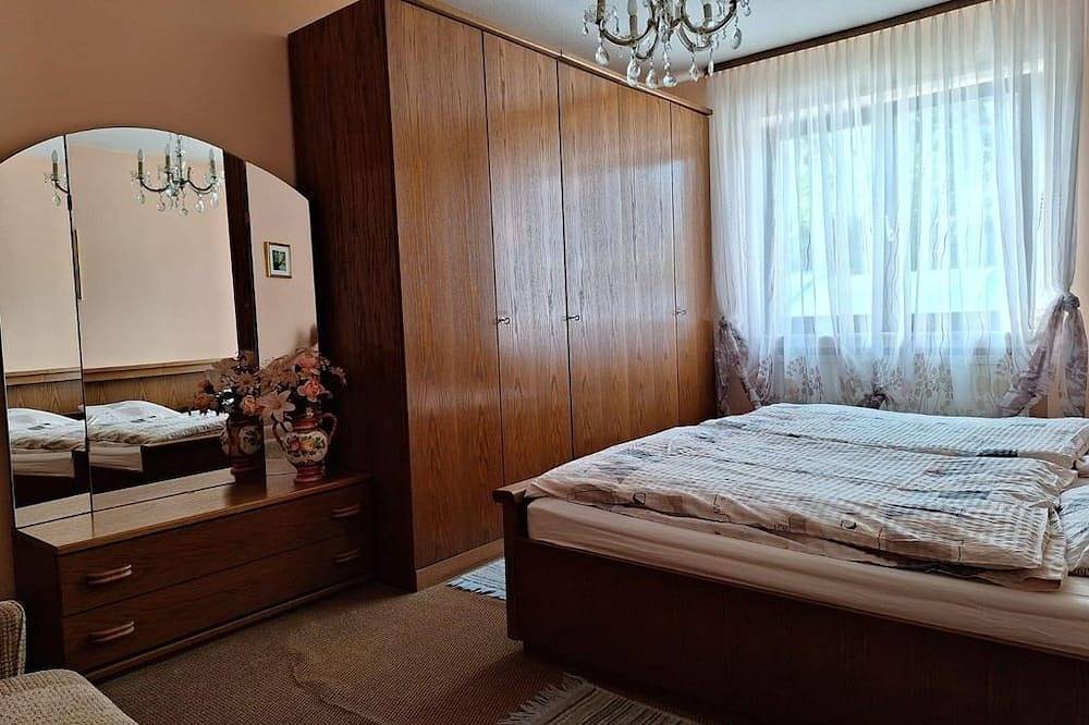 Ganze Wohnung, Ferienwohnung Marianne Simon - Appartement/Fewo, Dusche und Bad, Wc in Tann, Rhön-Hessen