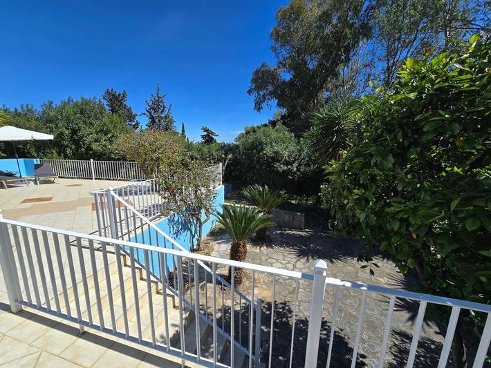 Villa pour 7 personnes, avec terrasse ainsi que vue sur l’océan et jardin dans Skala - 3