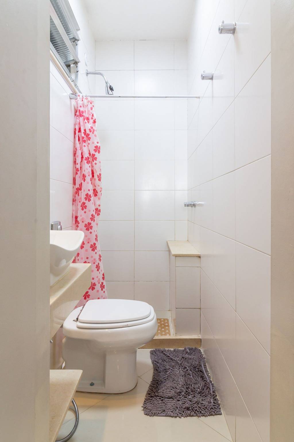 Entire apartment, 400 meters from Leme beach | Pi401 in Copacabana, Rio de Janeiro