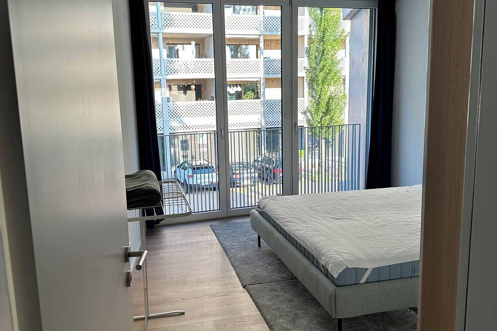 Entire apartment, Wohnung im Trendquartier Zentral - 24-7 Check-in With Keybox in Zurich, Zurich district