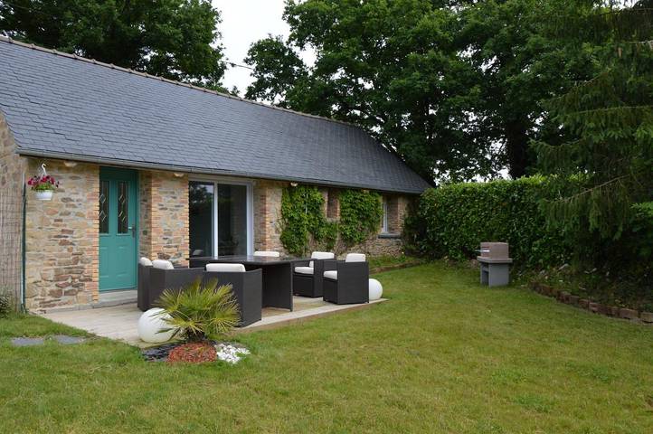 Gîte pour 4 personnes, avec vue et jardin, animaux acceptés - 1