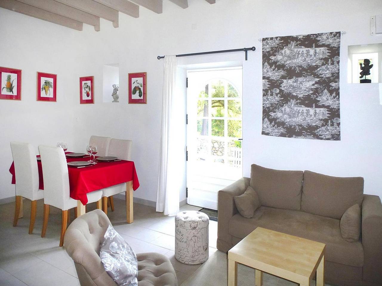 Casa cerca de la Costa de Granito Rosa in Plougrescant, Costa de granito rosa