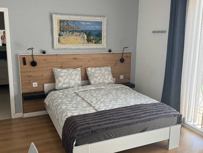 Room for 4 people, with garden and balcony as well as view - 1