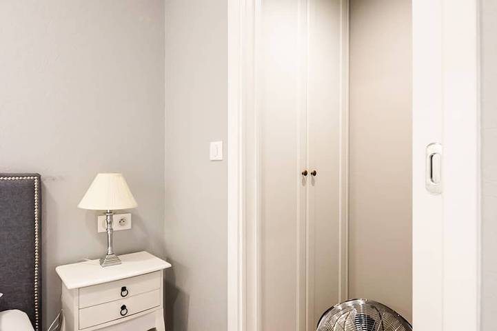 Entire apartment, Lovely Apartment In The Heart of Warsaw in Warsaw Śródmieście, Warsaw