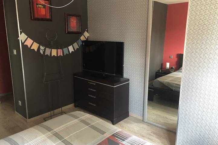 Location de vacances pour 6 personnes, avec terrasse et jardin dans Arthès - 4