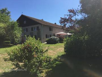 Location de vacances pour 16 personnes, avec balcon/terrasse et terrasse à Corcieux