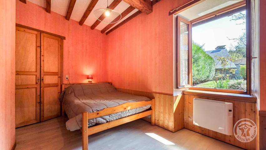 Gîte pour 4 personnes, avec jardin, animaux acceptés à Sazos - 3