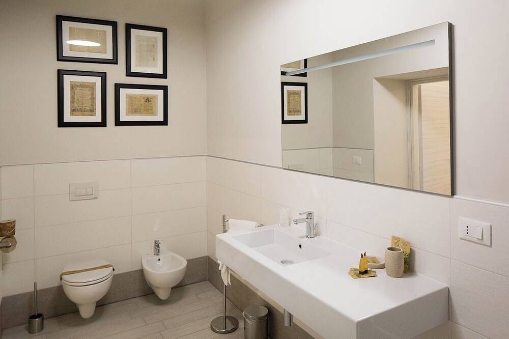 [B&B Costa Masciarelli] 3 Suites in the center of the city - Wi-Fi - A/C - View in L'Aquila, Gran Sasso