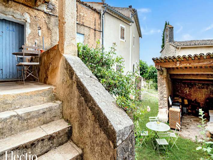 Gîte pour 7 personnes, avec jardin à Simiane-la-Rotonde - 4