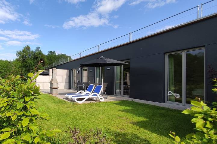 Ferienwohnung für 4 Personen, mit Terrasse und Garten sowie Pool in Wiesentheid