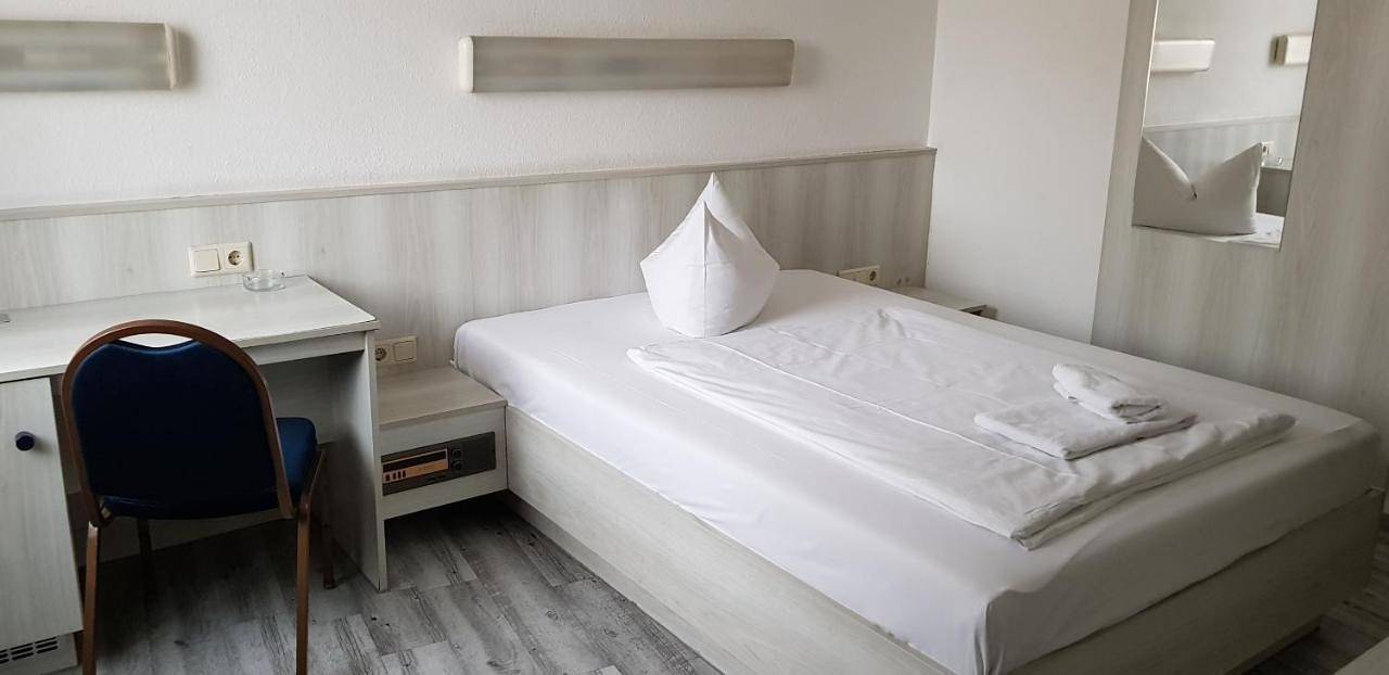 Central-Hotel Tegel in Tegel Berlin, Berlin