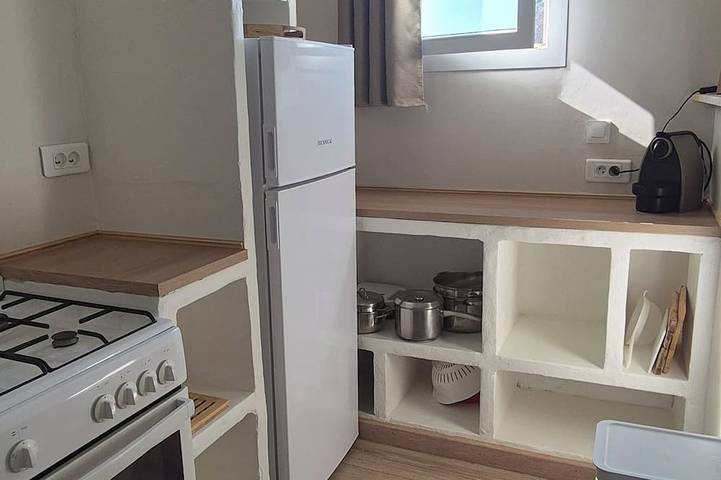 Entire apartment, In the Shadow of the Church Tower - Gîte with a Heated Pool in Calenzana, Calvi region
