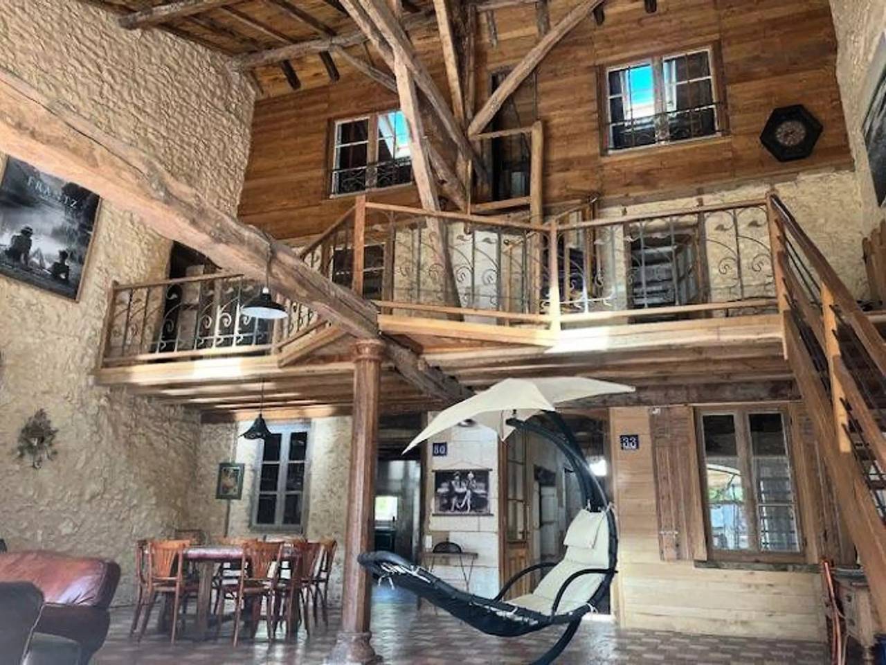 Casa 8 Personas in Champagnac-de-Belair, Périgord Vert