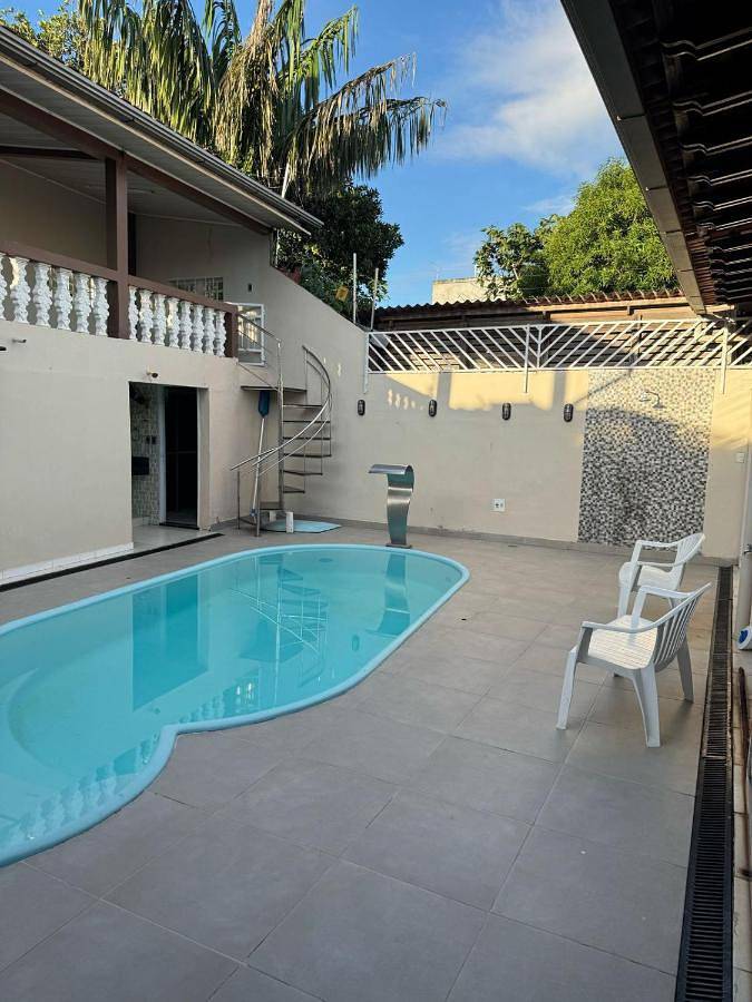 Casas e apartamentos de temporada para 9 pessoas, com piscina no Amapá