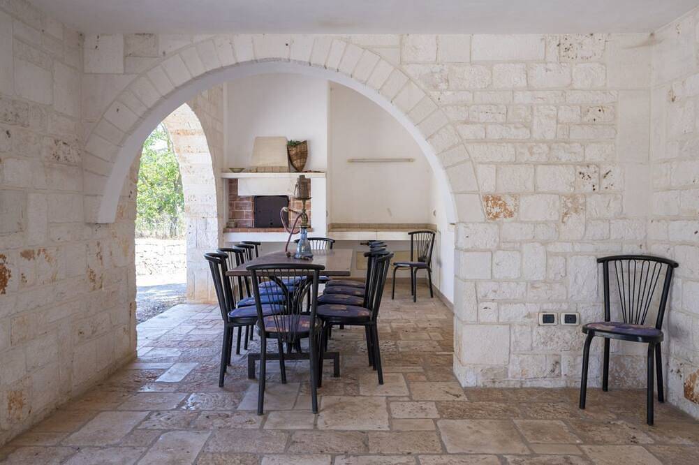Apartamento entero, Trulli Luna with veranda and parking in Martina Franca, Provincia de Taranto