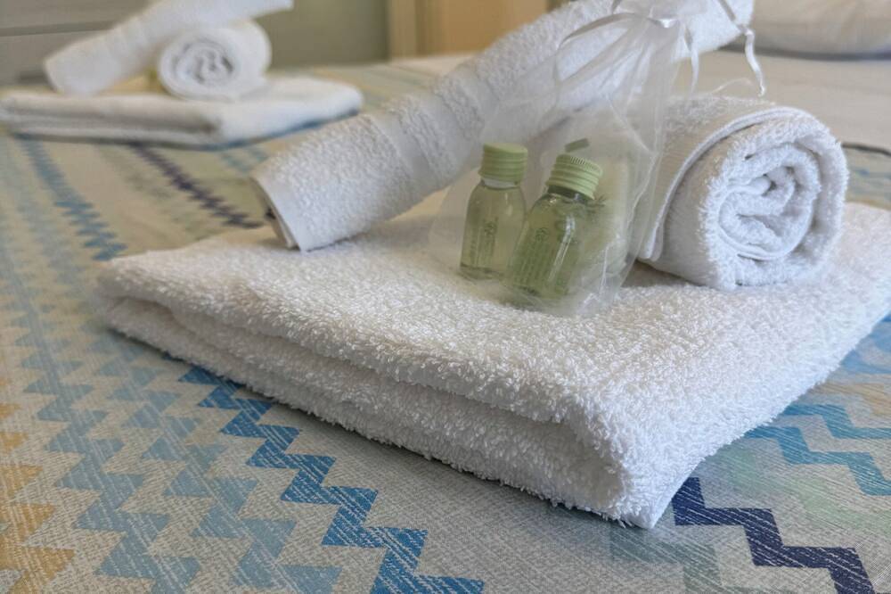 Entire apartment, [Savona] Apt 2 bedr+ Wi-fi+ 2 balcony in Savona (City), Savona