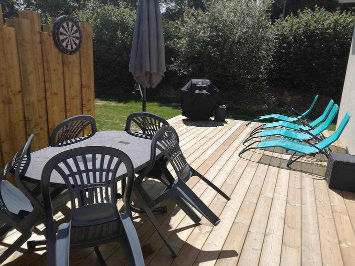 Gîte pour 4 personnes, avec terrasse et jardin à Fourneville