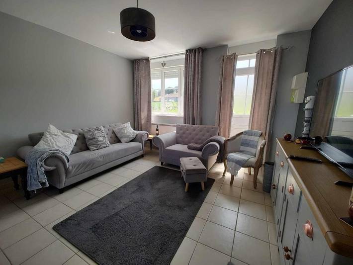 Gîte pour 5 personnes, avec jardin dans Saint Christophe De Chaulieu