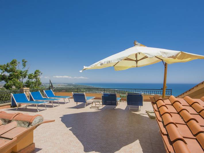 Location de vacances pour 11 personnes, avec jardin et terrasse, animaux acceptés à Orbetello - 4