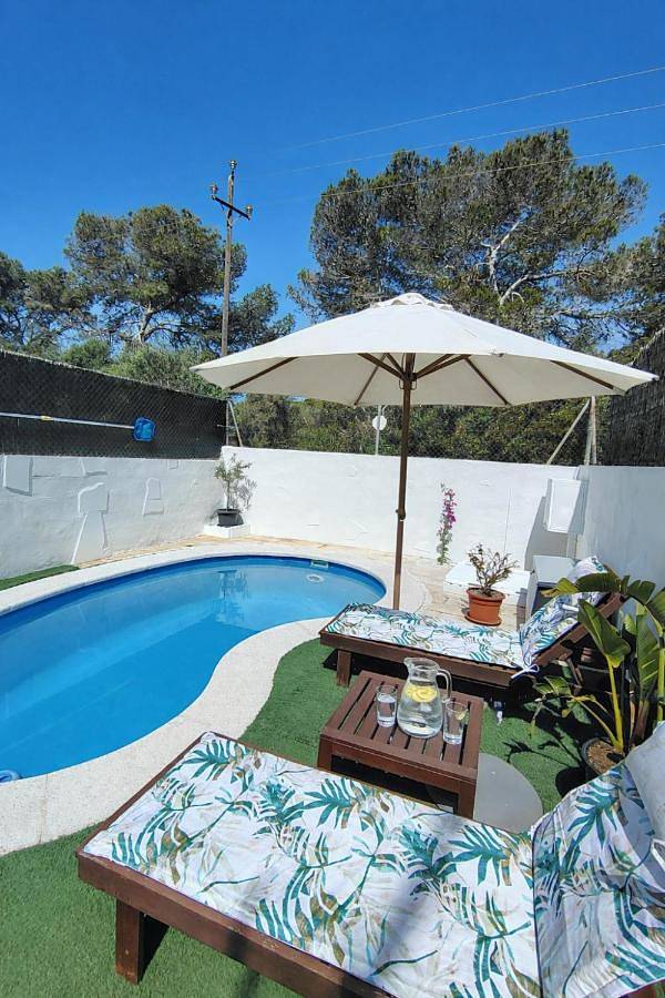 Villa für 6 Personen, mit Balkon und Terrasse sowie Garten und Pool in Cala Pi
