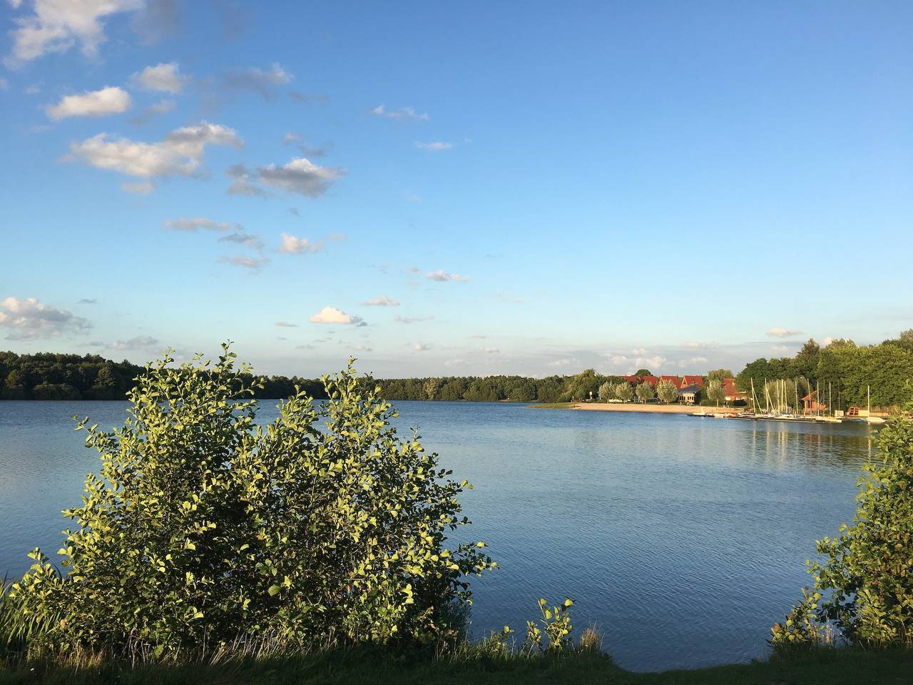 Ganze Ferienwohnung, Einraumappartement am See in Gronau (Münsterland), Münsterland