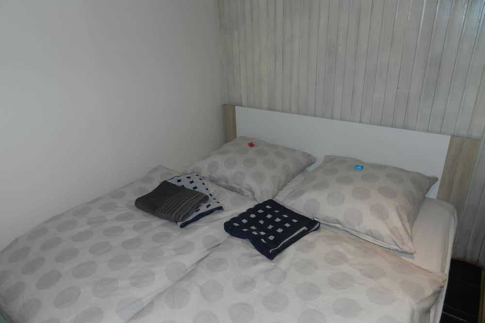 Large family friendly apartment with terrace, in Querfurt, Saale-Unstrut