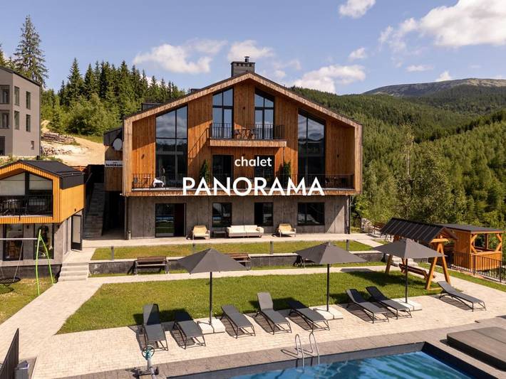 Apartamento para 2 personas, con piscina y jacuzzi en Ucrania