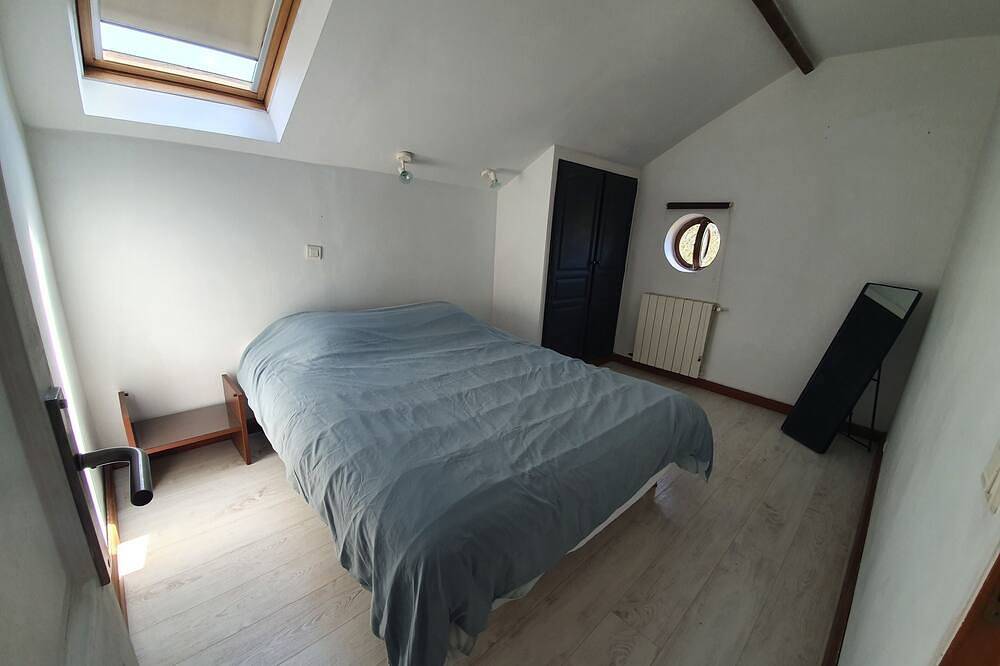 Family and Business Stay! Spacious 135m2 house (garden and parking) in Livry-Gargan, Sena-Saint Denis