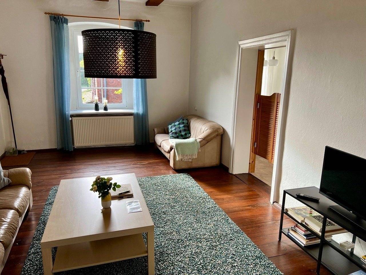 Ganze Ferienwohnung, Ruhige Fewo im Nussbaumhof - Komfort & historisches Ambiente in Lindetal, Mecklenburg-Strelitz