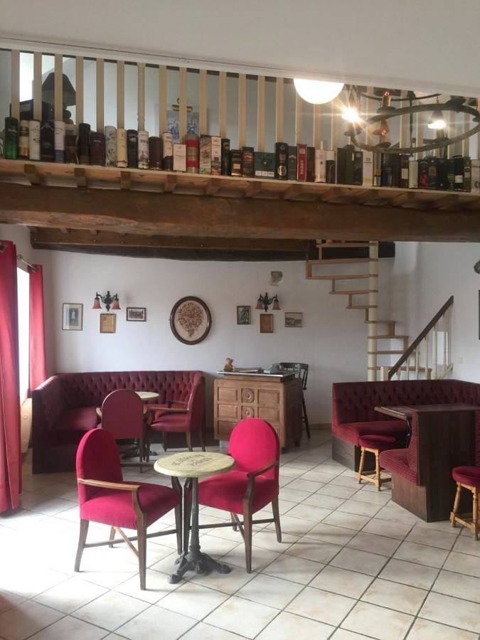 Location de vacances pour 10 personnes, avec Terrasse et Jardin à Saint-Maurice-en-Cotentin