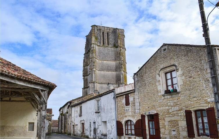 Location de vacances pour 4 personnes, avec Terrasse et Jardin à Saint-Sulpice-d'Arnoult