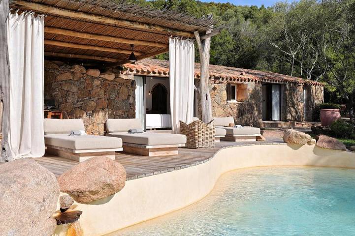 Villa pour 2 personnes, avec jacuzzi ainsi que piscine et jardin à Porto-Vecchio - 3
