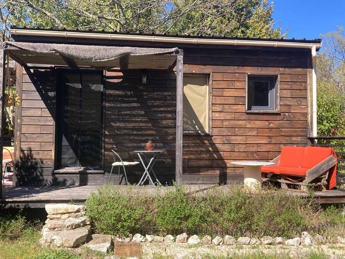 Gîte pour 2 personnes, avec Terrasse ainsi que Jardin et Piscine à Le Garn - 3