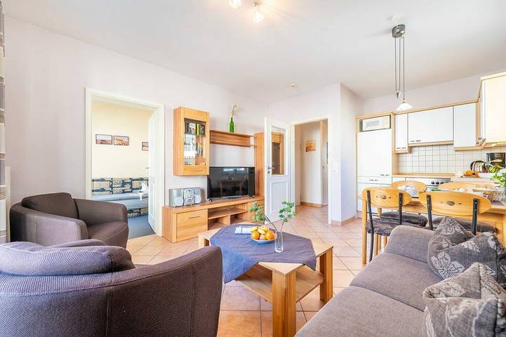 Villa für 2 Personen, mit Balkon auf Rügen - 2