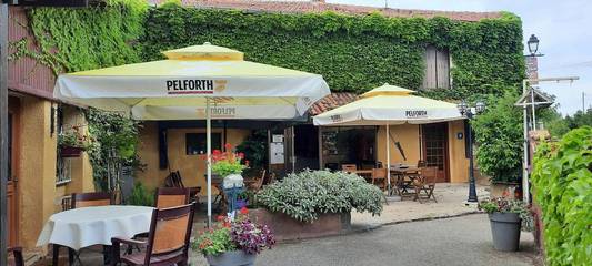 Chambre d’hôte pour 2 personnes, avec jardin ainsi que terrasse et vue à Bourgaltroff