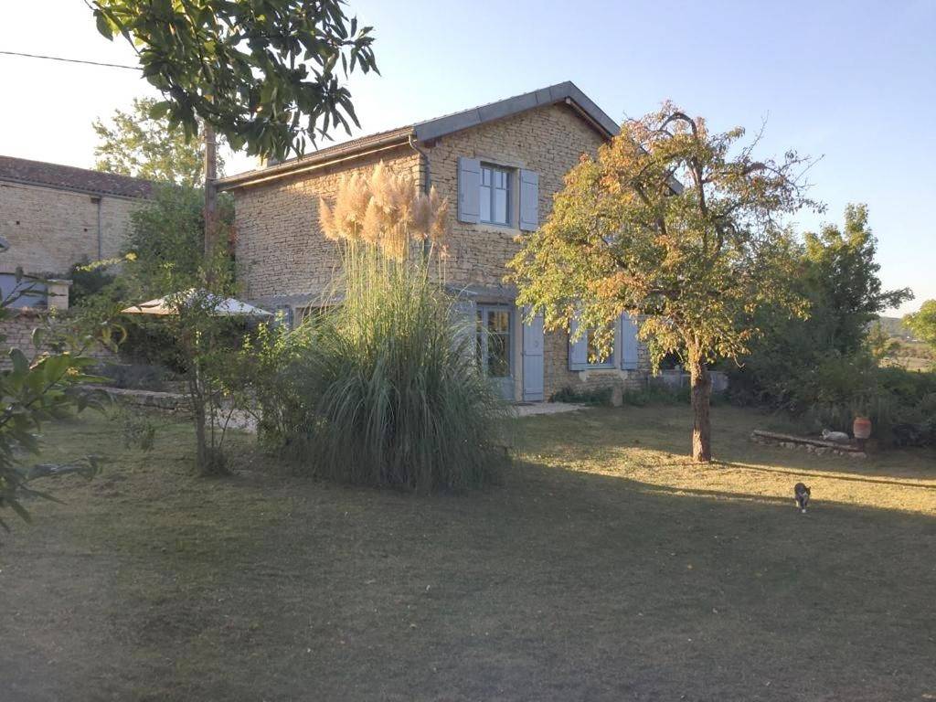 Le Fournil des Jardins d'Ayaël in Ozenay, Région de Mâcon