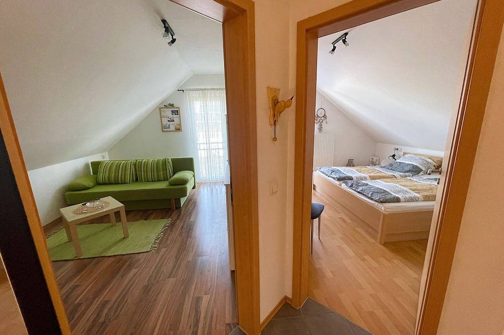 Ganze Wohnung, Im Herzen Oberschwabens, Moderne Ferienwohnung zum Wohlfühlen in Herbertingen, Region Bodensee-Oberschwaben