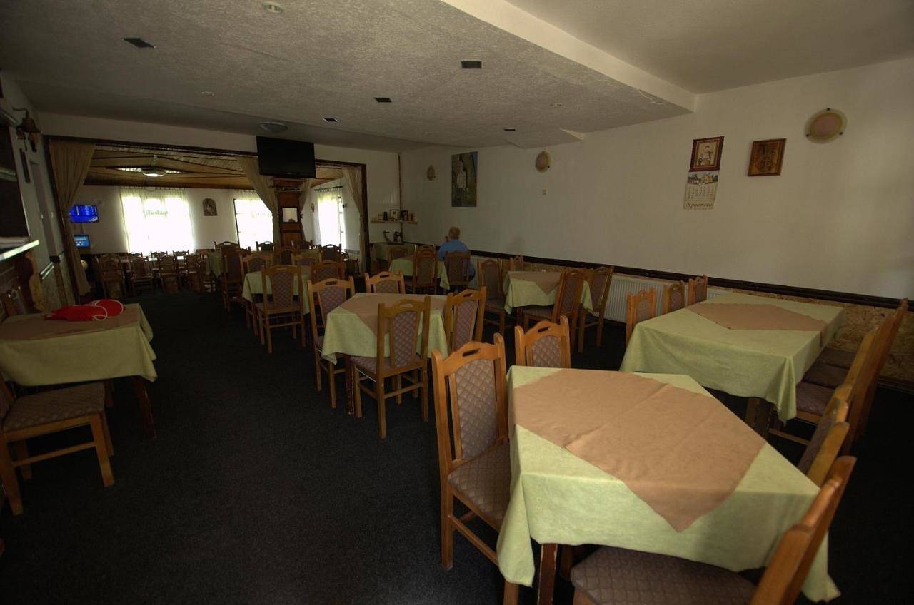One-Bedroom Bungalow in Czarnogóra