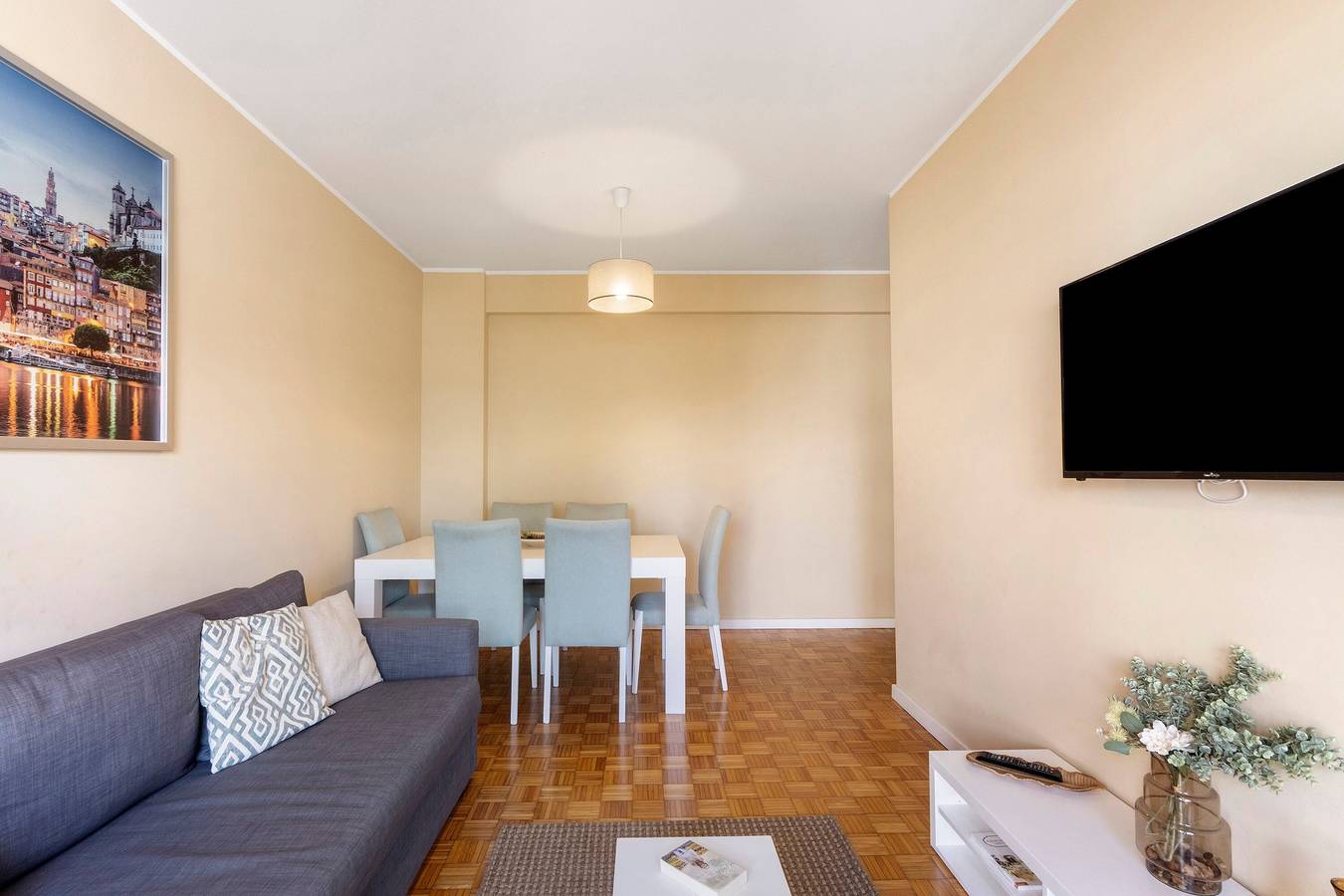 Entire apartment, Apartment 'Destiny Oporto' with Wi-Fi in Cidade da Maia, Porto District