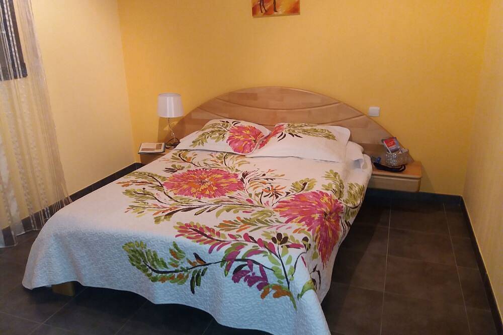 Chambre d'hote chez Gilbert in Sorède, Côte méditerranéenne (France)
